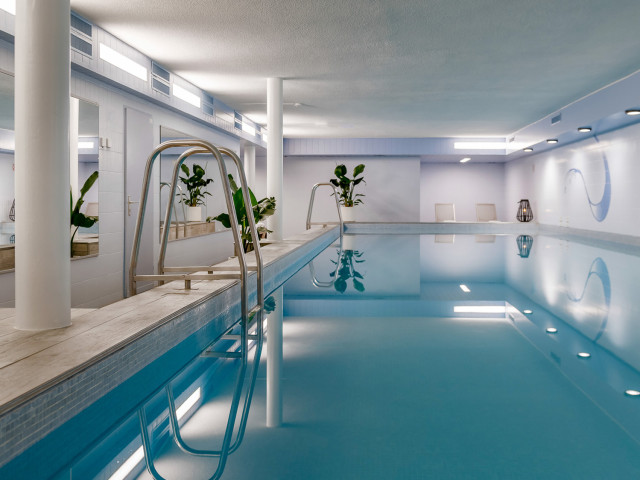 media.Gallery-Piscina-interna_3Hotel-Admiral-Lugano